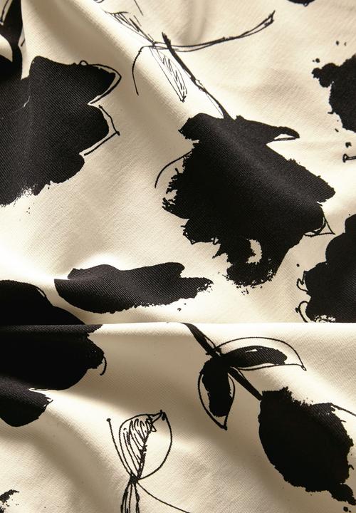 Next - Slinky Vest Black/White