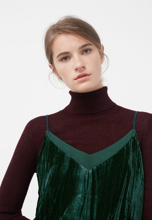 MANGO - Thin Strap Velvet Top Dark Green