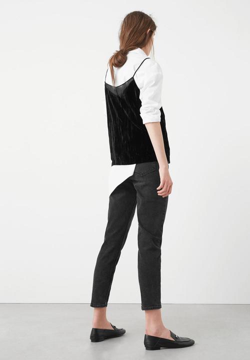 MANGO - Thin Strap Velvet Top Black