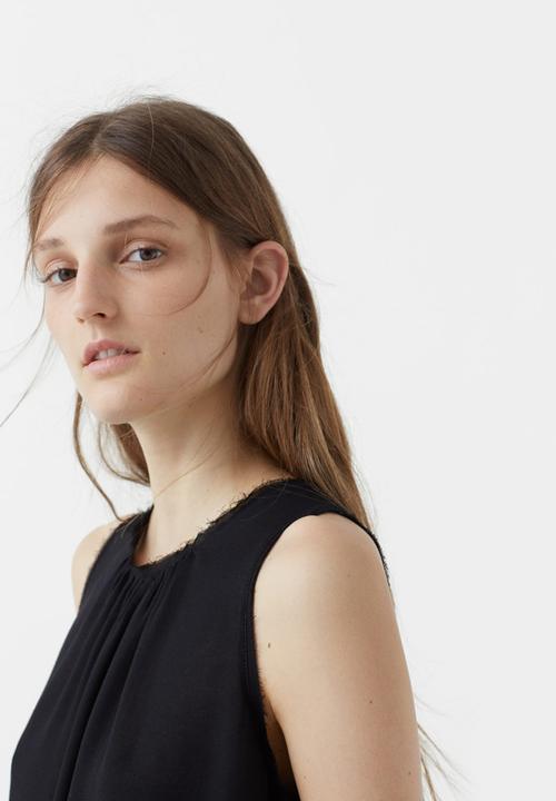 MANGO - Flowy Sleeveless Blouse Black