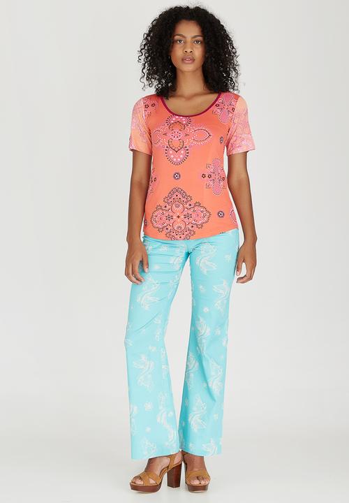 Maya Prass - Blossom T-shirt Coral