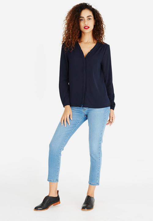 ONLY - Nova Lux Pleat Detail Blouse Navy
