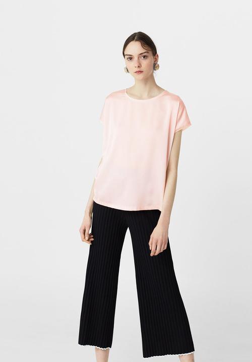 MANGO - Flowy T-shirt Pale Pink