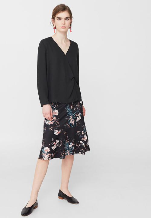 MANGO - Knot Detail Flowy Blouse Black