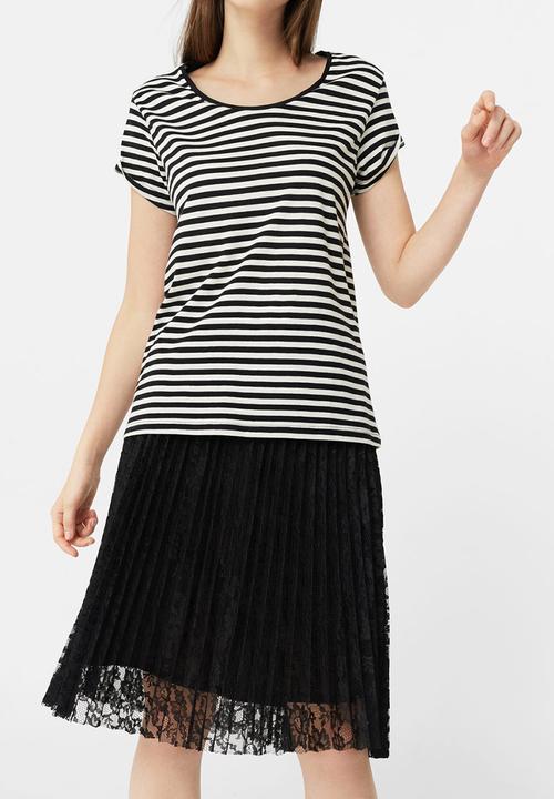 MANGO - Basic Tee Black and White