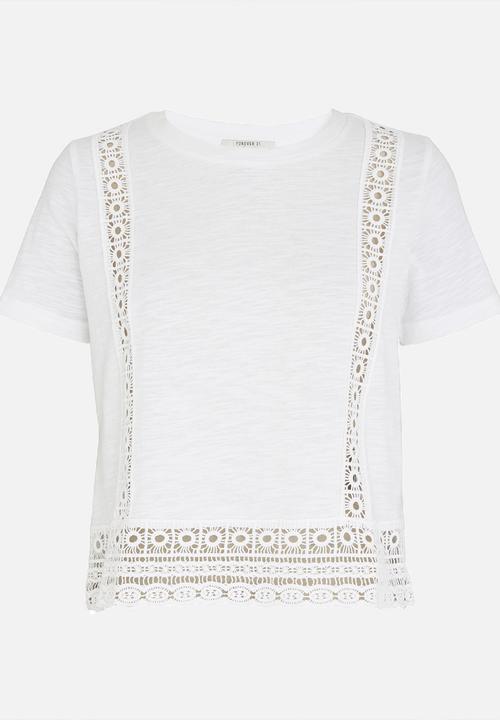 Forever21 - Anglaise T-shirt White