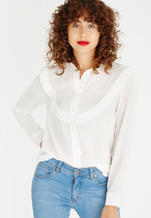 STYLE REPUBLIC - Pleat Detail Blouse Off White