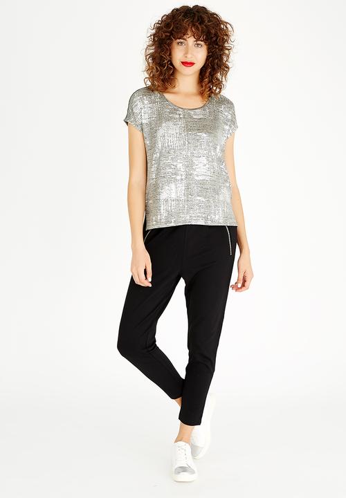 ONLY - Pearl Short Sleeve Shimmer Top Silver