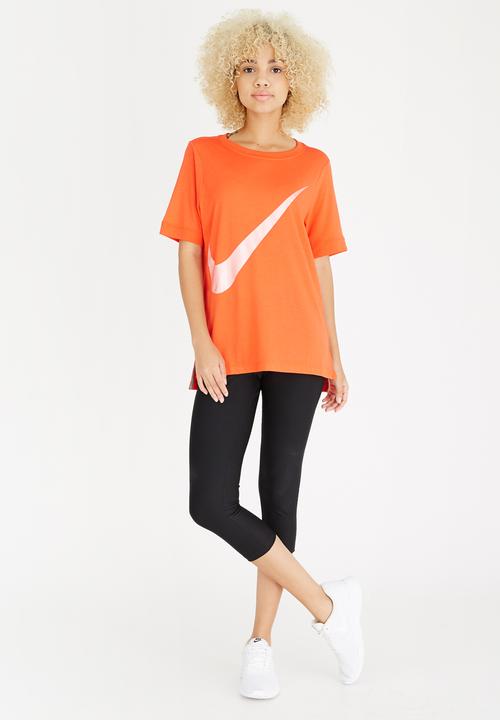 Nike - Nike Sportswear Swoosh Tee Red