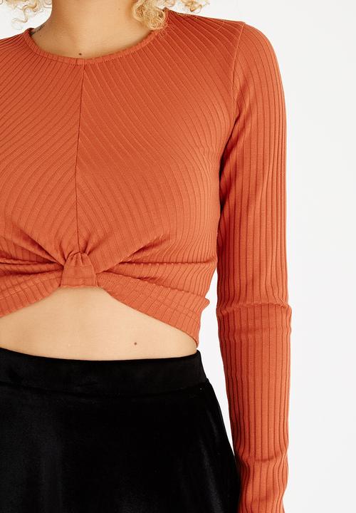 c(inch) - Knot Detail Crop Top Mid Brown