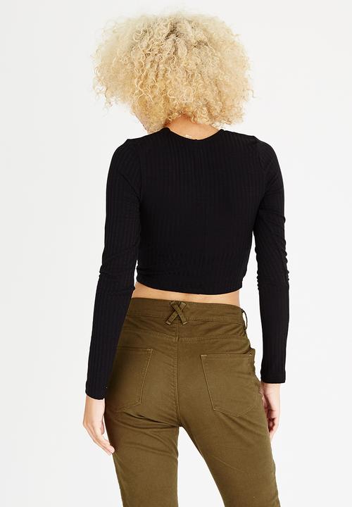 c(inch) - Knot Detail Crop Top Black