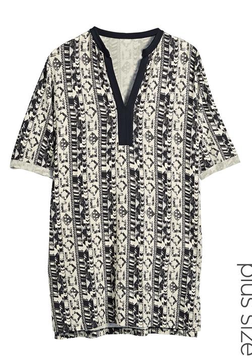 Next - Notch-neck Tunic Black/White Black and White