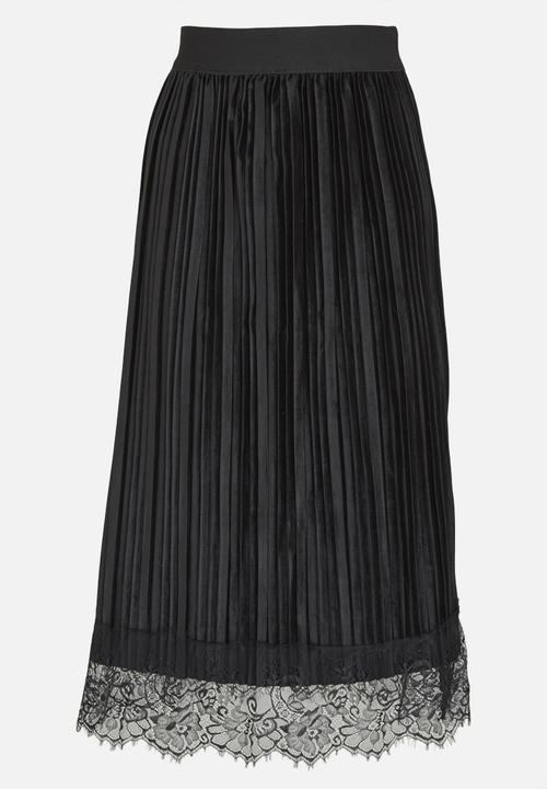 edit - Lace Trim Velour Skirt Black