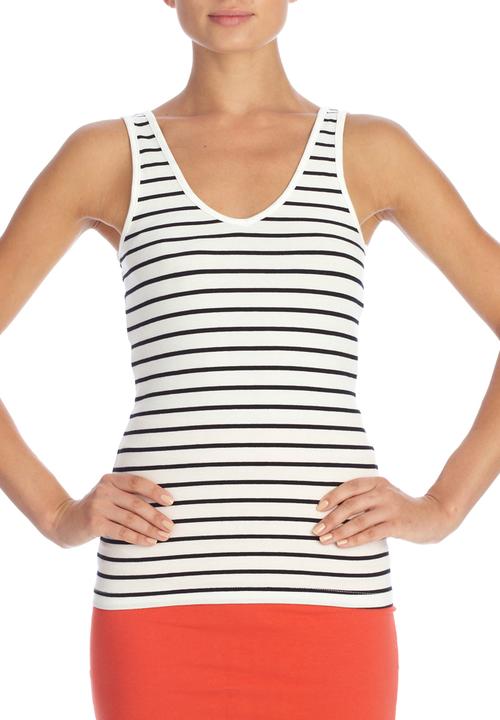 Betty Basics - Mariah V-neck tank