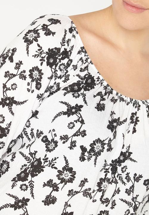 EVANS - All-over Print Crinkle Bardot Top Black and White