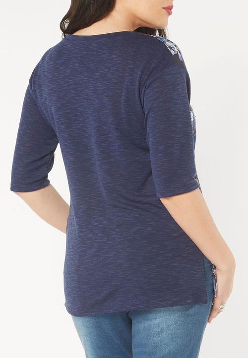 EVANS - Butterfly Print T-Shirt Mid Blue