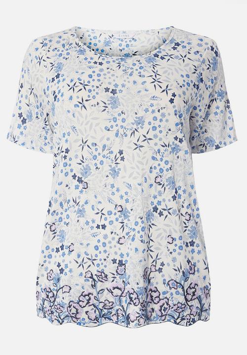 EVANS - Floral Embroidered Hem T-Shirt Off White