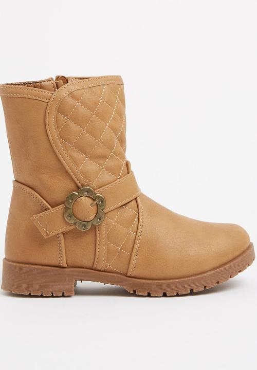 Foot Focus - Girls Boot with Flower Buckle Camel/Tan