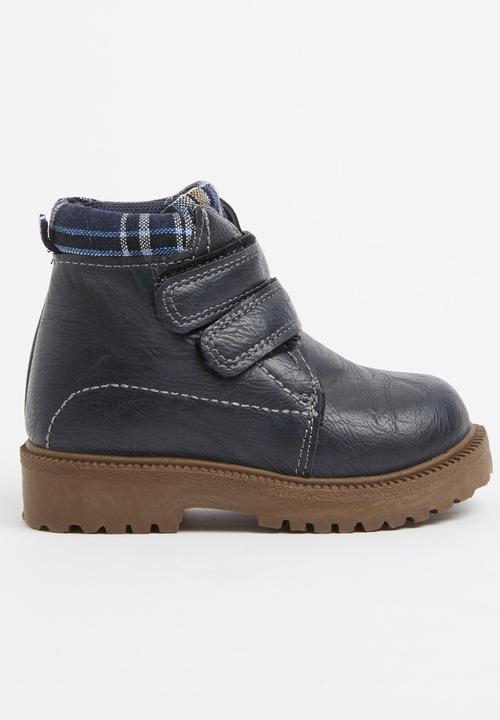 Foot Focus - Velcro strap boot with check detail Navy