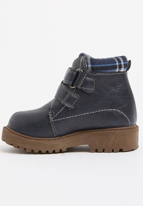Foot Focus - Velcro strap boot with check detail Navy