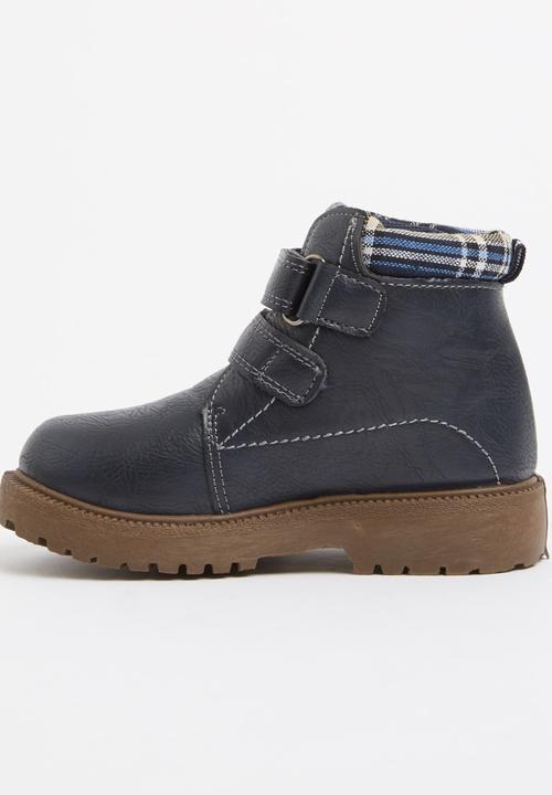 Foot Focus - Velcro strap boot with check detail Navy