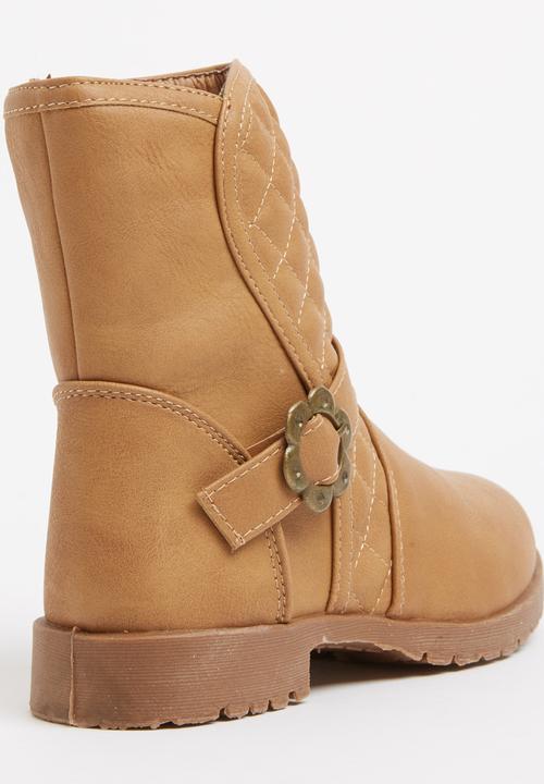 Foot Focus - Girls Boot with Flower Buckle Camel/Tan