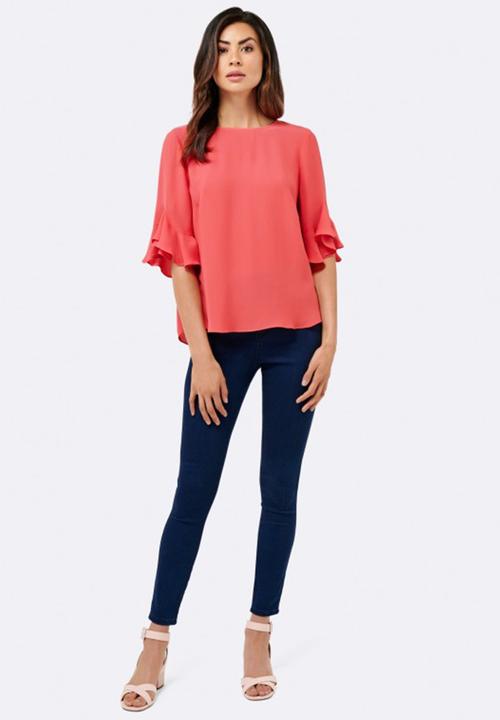Forever New (Spree) - Lana Frill Sleeve Boxy Blouse Coral
