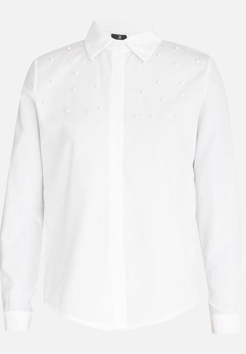 STYLE REPUBLIC - Pearl Detail Shirt White
