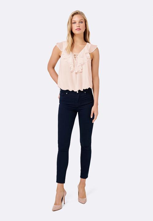 Forever New (Spree) - Rihannon Ruffle Front Bodysuit Pale Pink