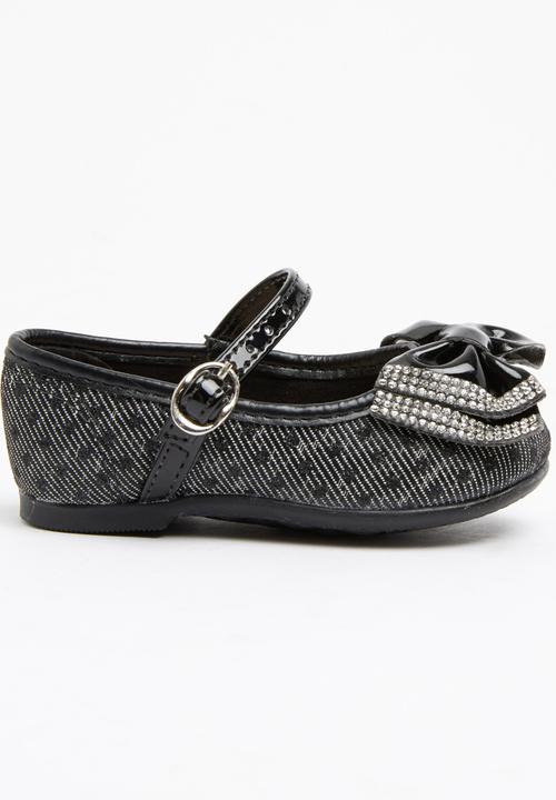 Molekinha - Pump with Embellished Bow Black