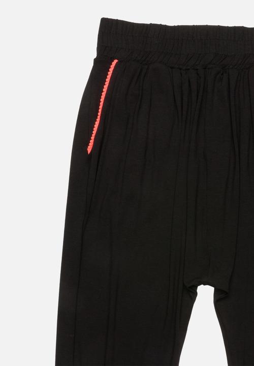 Rebel Republic - Harem Pant Black