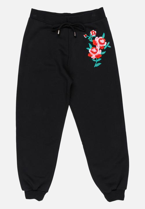 Rebel Republic - Flower Embroidered Pants Black