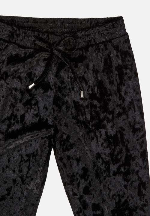 Rebel Republic - Velour Sweat Pants Black