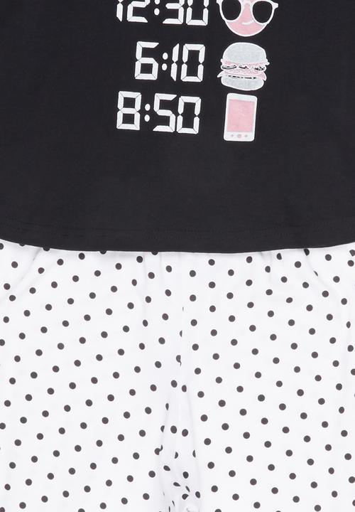 Rebel Republic - Things to do Pyjama Set Black