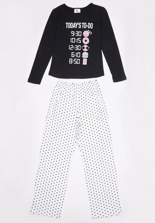Rebel Republic - Things to do Pyjama Set Black