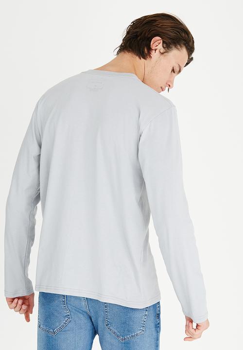Quiksilver - Peak Rock Classic Fit Tee Grey