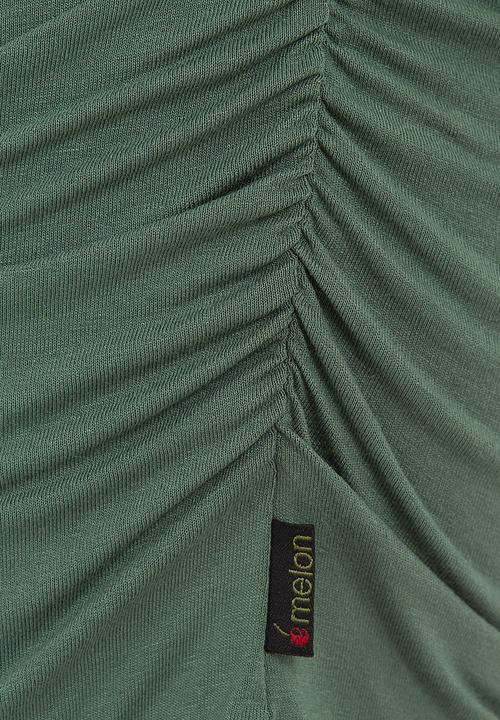 Cherry Melon - Long-sleeve Top with Side Gauge Detail Green