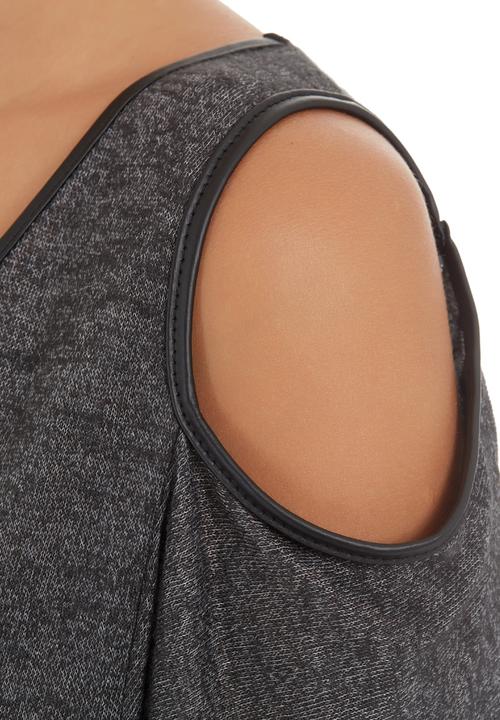 Slick - T-shirt with leather trim Grey (dark grey)