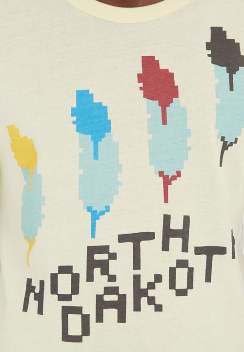 Levi’s® - Levi's® North Dakota-print T-shirt Yellow