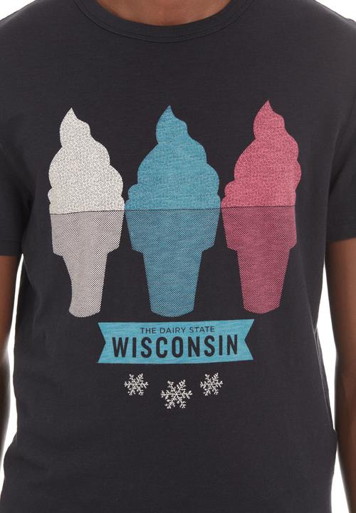 Levi’s® - Levi's® Wisconsin-print T-shirt Black