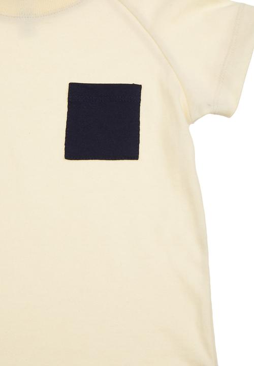 Charlie + Sophie - T-shirt with pocket detail Neutral