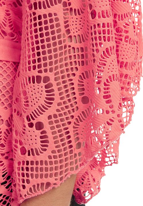 Revenge - Crochet Top Coral