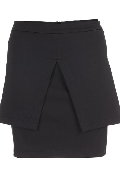 STYLE REPUBLIC - Peplum Skirt Black