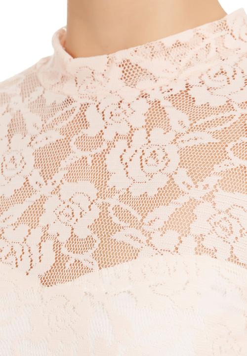 c(inch) - Lace Crop Top Pale Pink Pale Pink