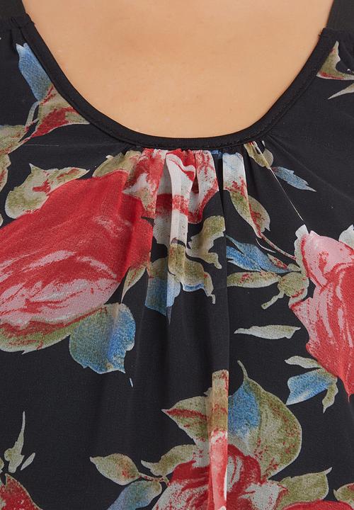 STYLE REPUBLIC - Floral Camisole Black