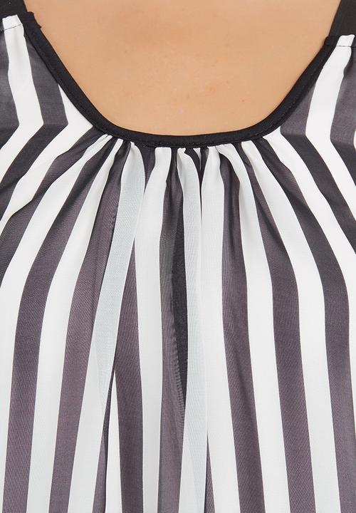 STYLE REPUBLIC - Stripe Camisole Black/White Black and White