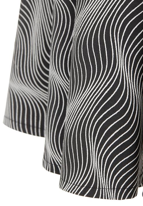 c(inch) - Flare Midi Skirt Black/White Black and White