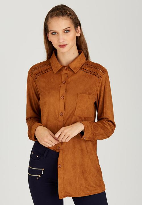 STYLE REPUBLIC - Suedette Shirt Camel/Tan