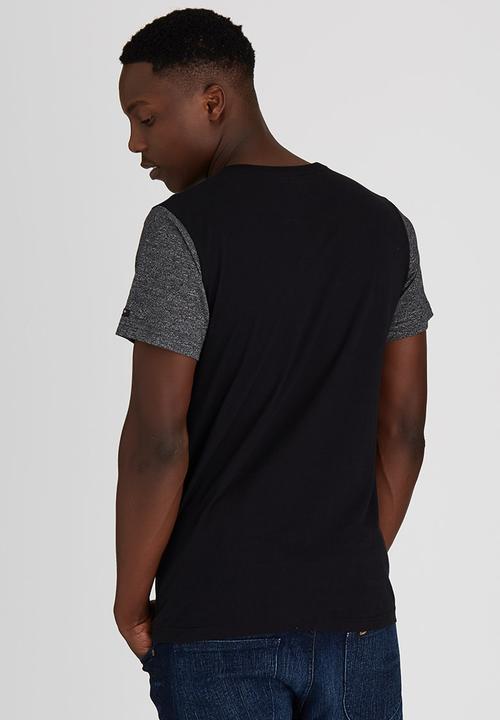 Lee  - Contrast Sleeves T-Shirt Black