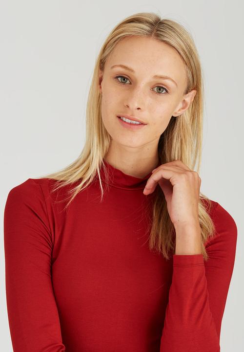 c(inch) - Turtle Neck Long Sleeve Top Orange